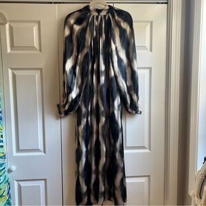 V De Vinster Karma Mock Neck Maxi Dress | Size Medium
